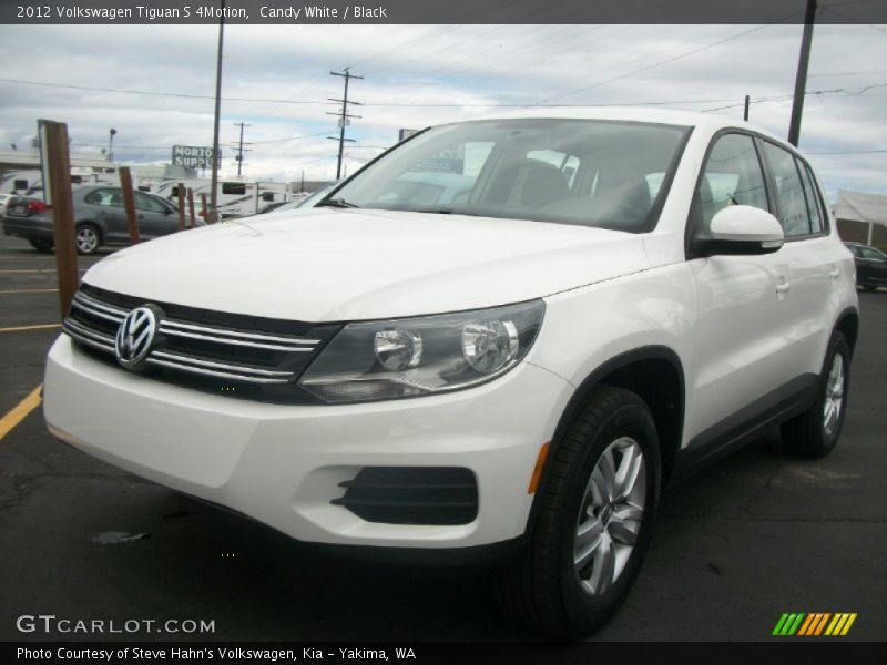 Front 3/4 View of 2012 Tiguan S 4Motion