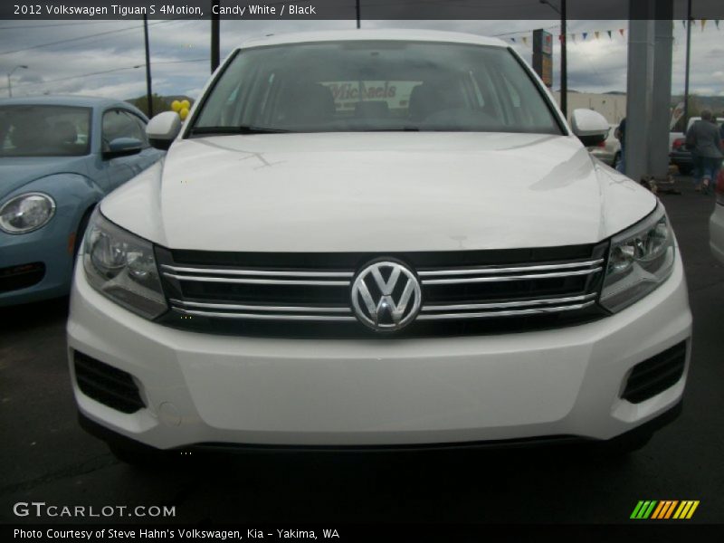 Candy White / Black 2012 Volkswagen Tiguan S 4Motion