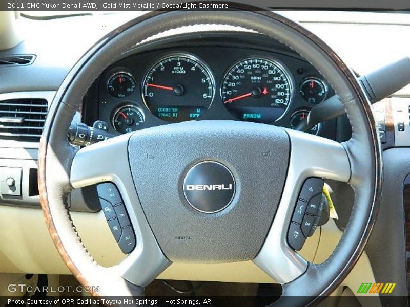 Gold Mist Metallic / Cocoa/Light Cashmere 2011 GMC Yukon Denali AWD