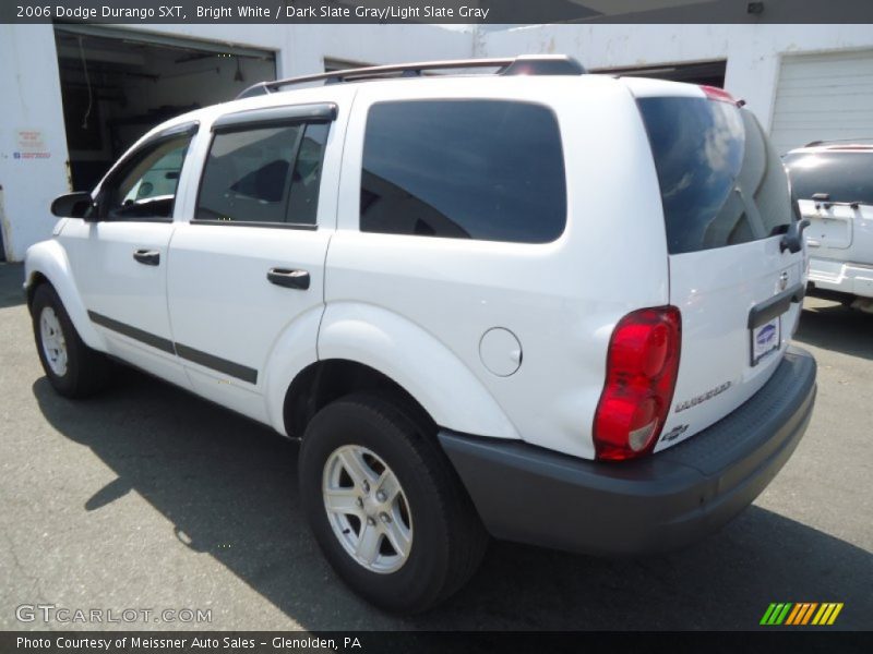 Bright White / Dark Slate Gray/Light Slate Gray 2006 Dodge Durango SXT