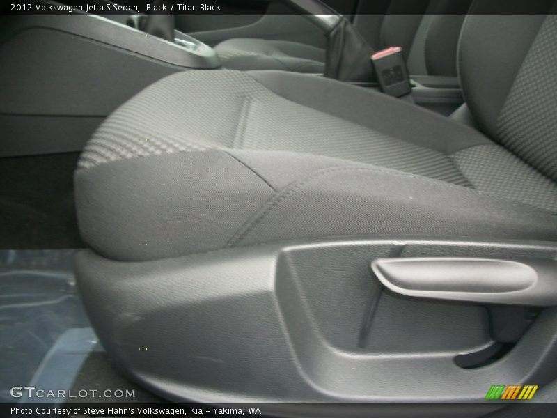 Black / Titan Black 2012 Volkswagen Jetta S Sedan