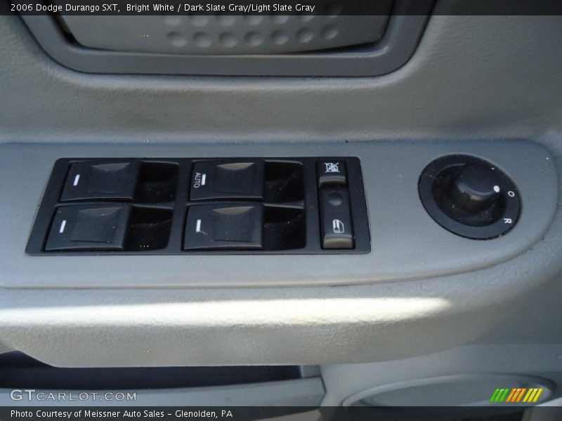 Bright White / Dark Slate Gray/Light Slate Gray 2006 Dodge Durango SXT