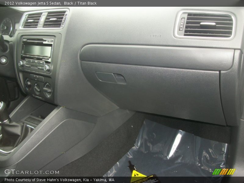Black / Titan Black 2012 Volkswagen Jetta S Sedan