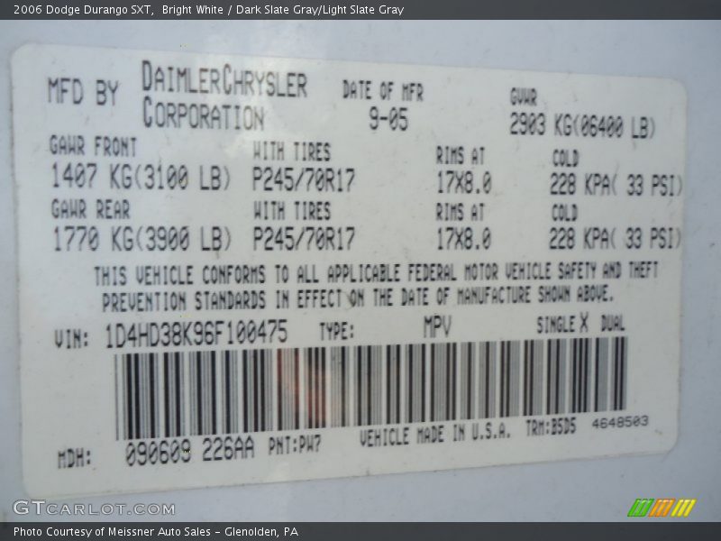 Bright White / Dark Slate Gray/Light Slate Gray 2006 Dodge Durango SXT