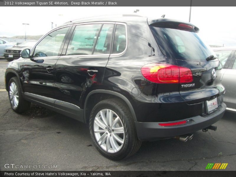 Deep Black Metallic / Black 2012 Volkswagen Tiguan SE 4Motion