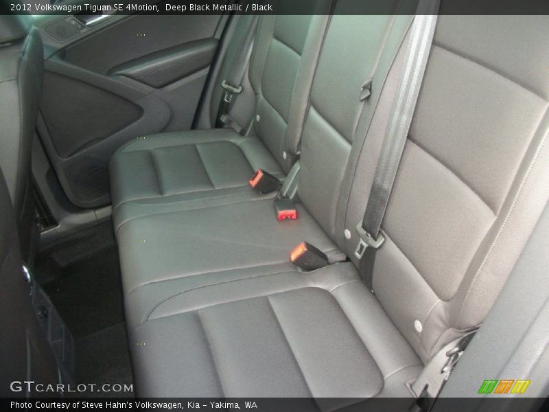 Deep Black Metallic / Black 2012 Volkswagen Tiguan SE 4Motion