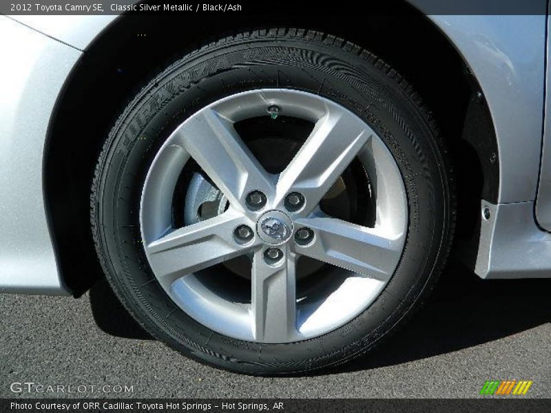 Classic Silver Metallic / Black/Ash 2012 Toyota Camry SE