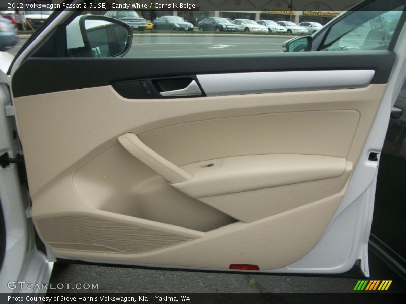 Candy White / Cornsilk Beige 2012 Volkswagen Passat 2.5L SE