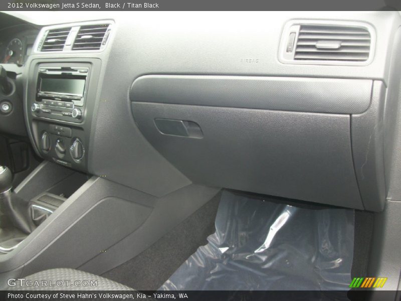 Black / Titan Black 2012 Volkswagen Jetta S Sedan