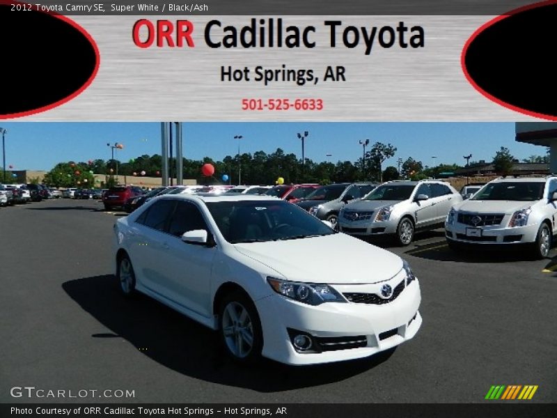 Super White / Black/Ash 2012 Toyota Camry SE