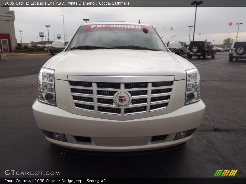 White Diamond / Cocoa/Cashmere 2009 Cadillac Escalade EXT AWD