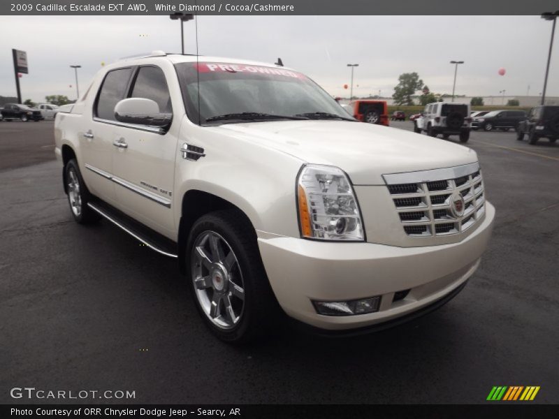 White Diamond / Cocoa/Cashmere 2009 Cadillac Escalade EXT AWD