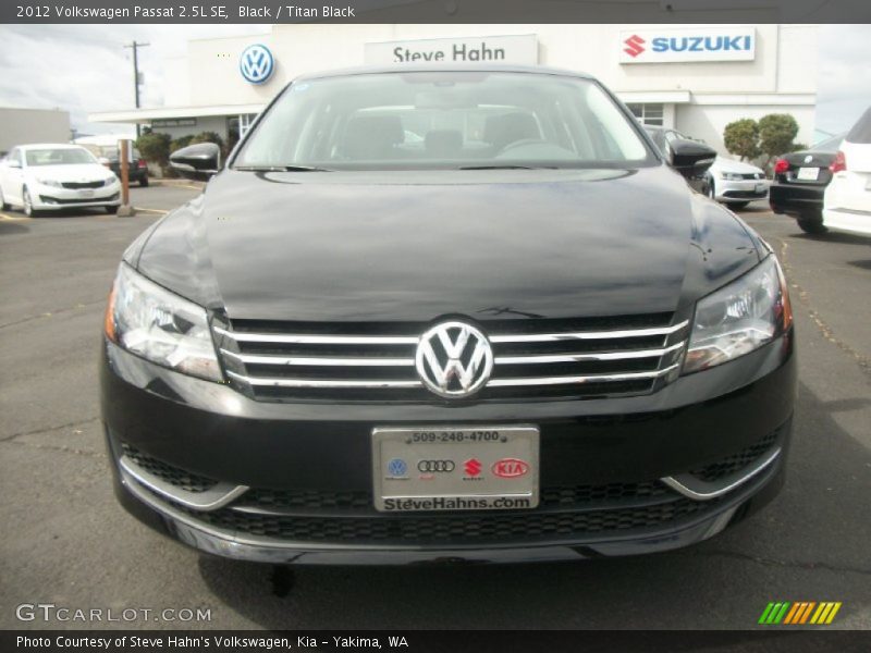 Black / Titan Black 2012 Volkswagen Passat 2.5L SE