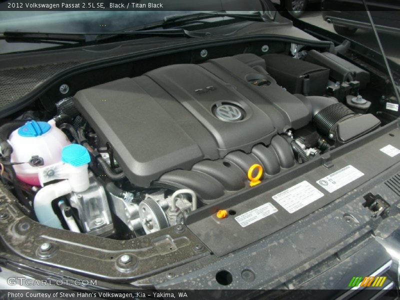 Black / Titan Black 2012 Volkswagen Passat 2.5L SE