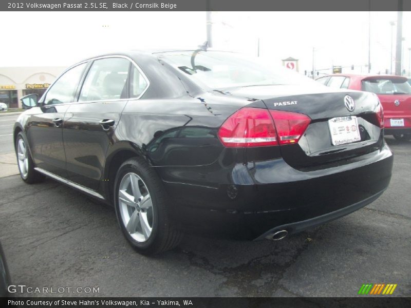 Black / Cornsilk Beige 2012 Volkswagen Passat 2.5L SE