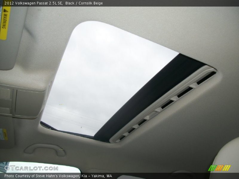 Black / Cornsilk Beige 2012 Volkswagen Passat 2.5L SE