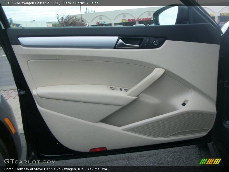 Black / Cornsilk Beige 2012 Volkswagen Passat 2.5L SE