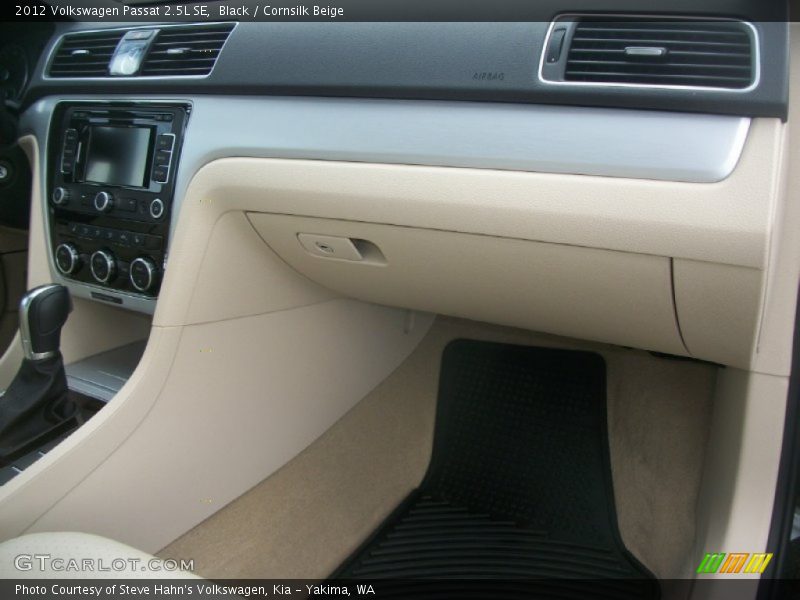 Black / Cornsilk Beige 2012 Volkswagen Passat 2.5L SE