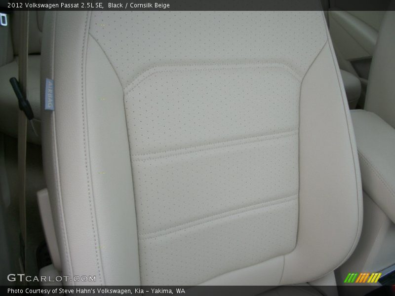 Black / Cornsilk Beige 2012 Volkswagen Passat 2.5L SE