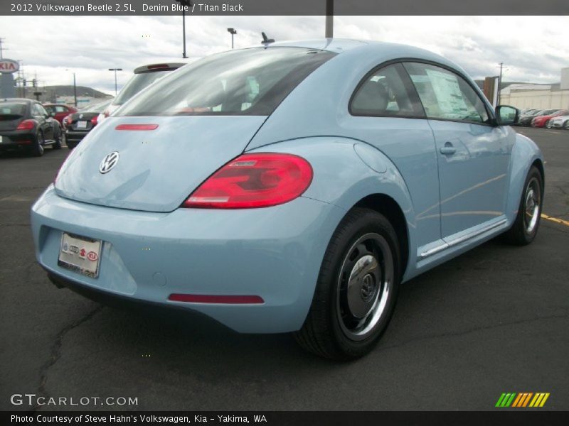 Denim Blue / Titan Black 2012 Volkswagen Beetle 2.5L
