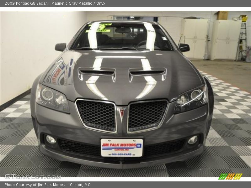 Magnetic Gray Metallic / Onyx 2009 Pontiac G8 Sedan