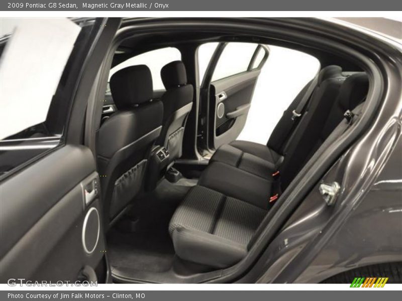Magnetic Gray Metallic / Onyx 2009 Pontiac G8 Sedan