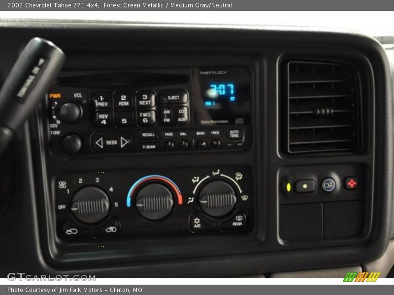 Forest Green Metallic / Medium Gray/Neutral 2002 Chevrolet Tahoe Z71 4x4