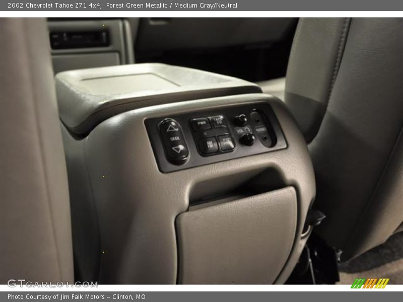 Forest Green Metallic / Medium Gray/Neutral 2002 Chevrolet Tahoe Z71 4x4