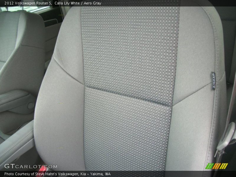Calla Lily White / Aero Gray 2012 Volkswagen Routan S
