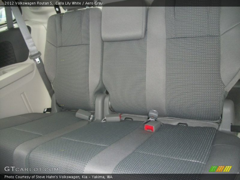 Calla Lily White / Aero Gray 2012 Volkswagen Routan S