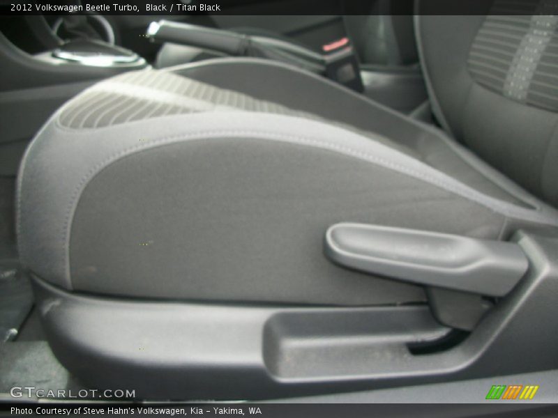 Black / Titan Black 2012 Volkswagen Beetle Turbo
