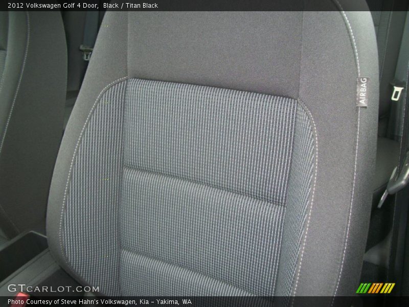 Black / Titan Black 2012 Volkswagen Golf 4 Door