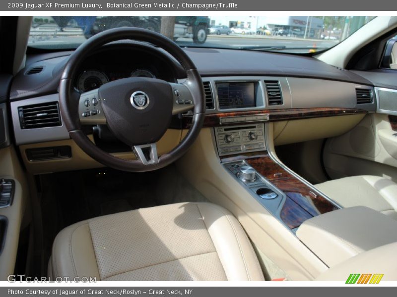 Botanical Green Metallic / Champagne/Truffle 2009 Jaguar XF Premium Luxury