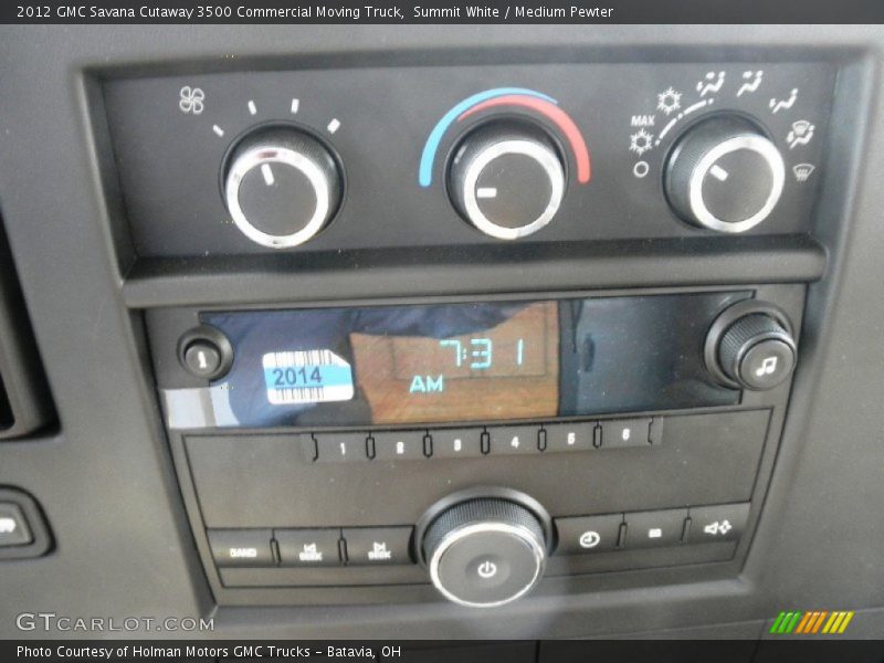 Summit White / Medium Pewter 2012 GMC Savana Cutaway 3500 Commercial Moving Truck