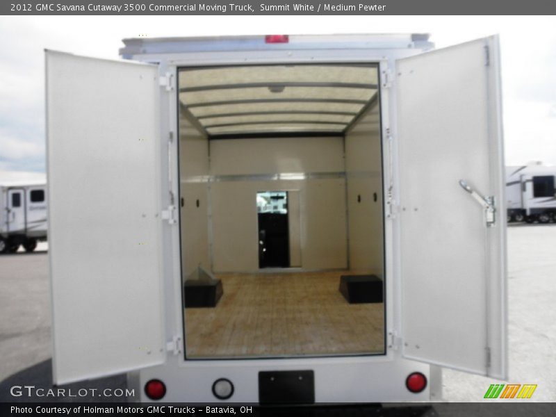Summit White / Medium Pewter 2012 GMC Savana Cutaway 3500 Commercial Moving Truck