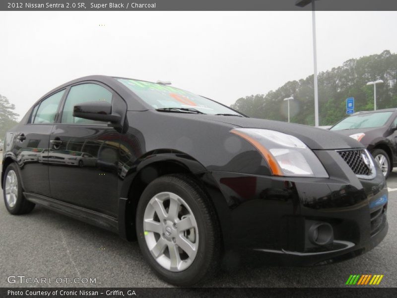 Super Black / Charcoal 2012 Nissan Sentra 2.0 SR