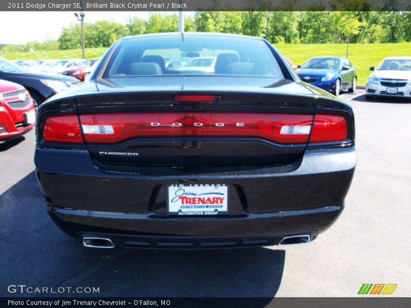 Brilliant Black Crystal Pearl / Black 2011 Dodge Charger SE