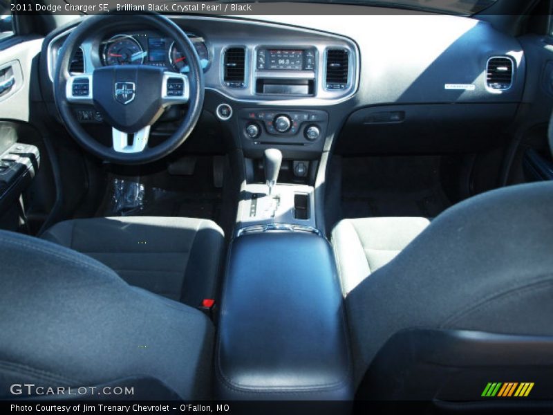 Brilliant Black Crystal Pearl / Black 2011 Dodge Charger SE
