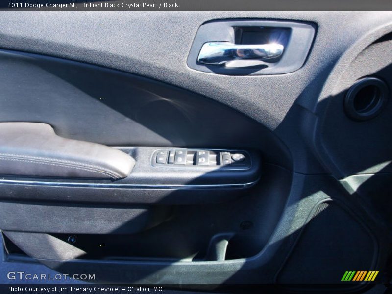Brilliant Black Crystal Pearl / Black 2011 Dodge Charger SE