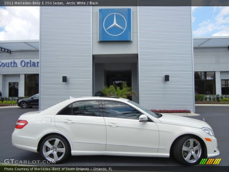 Arctic White / Black 2011 Mercedes-Benz E 350 Sedan