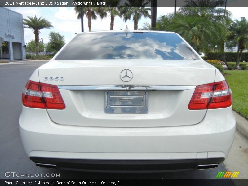 Arctic White / Black 2011 Mercedes-Benz E 350 Sedan