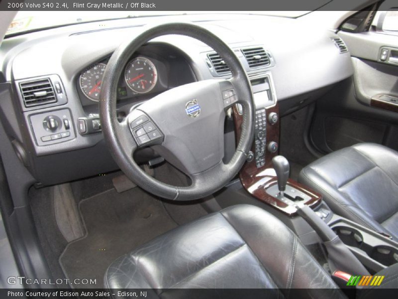 Flint Gray Metallic / Off Black 2006 Volvo S40 2.4i