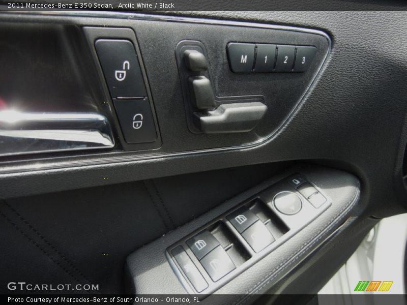 Arctic White / Black 2011 Mercedes-Benz E 350 Sedan