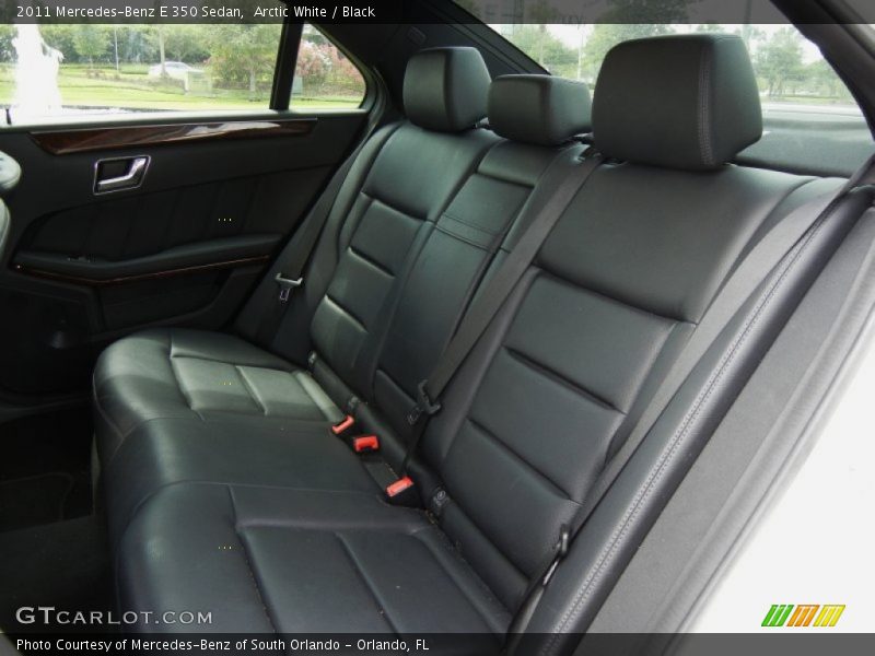 Arctic White / Black 2011 Mercedes-Benz E 350 Sedan