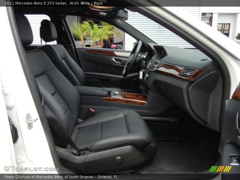 Arctic White / Black 2011 Mercedes-Benz E 350 Sedan