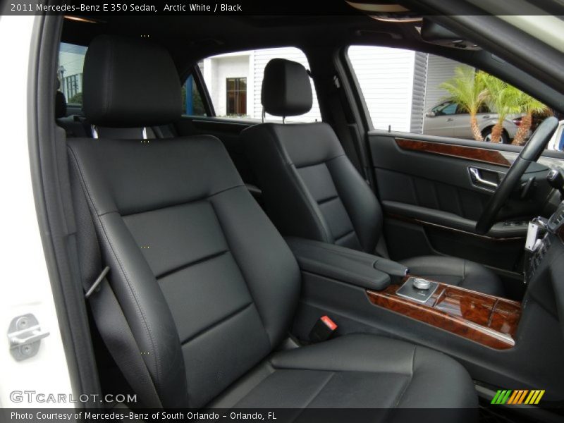 Arctic White / Black 2011 Mercedes-Benz E 350 Sedan