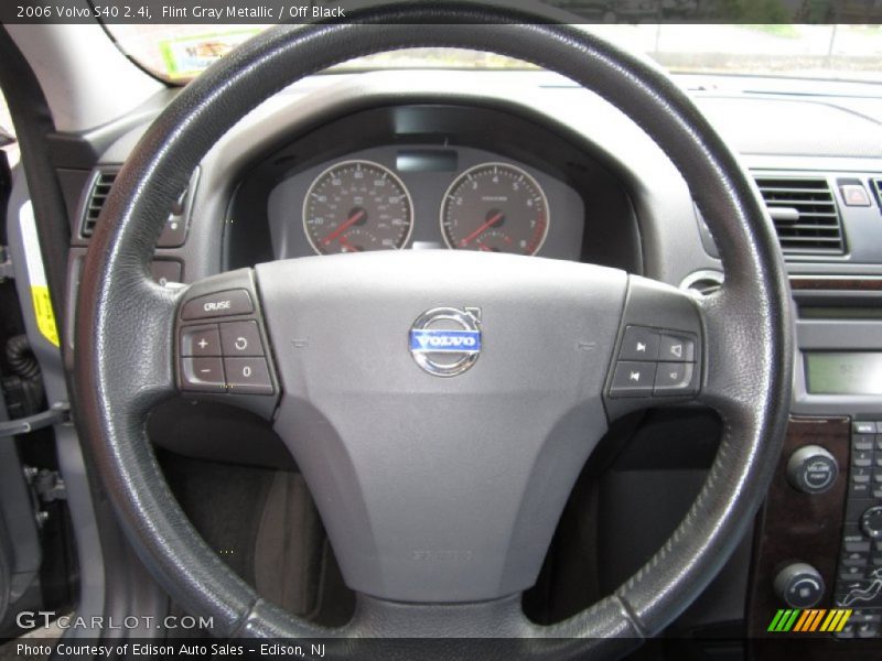 Flint Gray Metallic / Off Black 2006 Volvo S40 2.4i