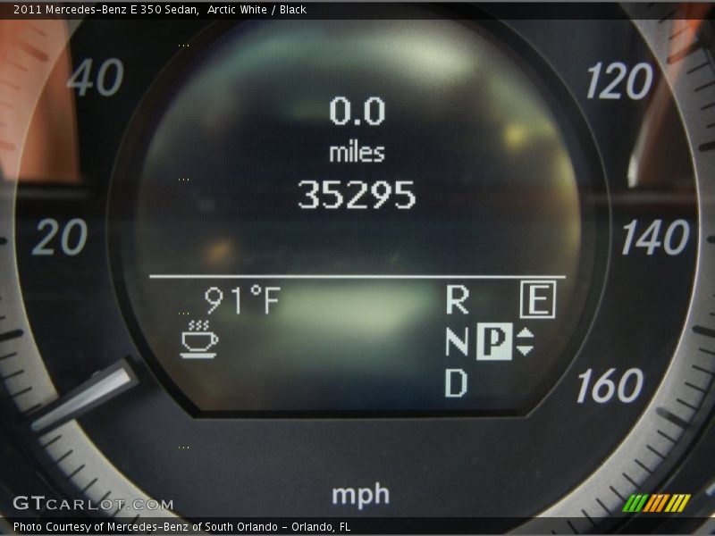 Arctic White / Black 2011 Mercedes-Benz E 350 Sedan