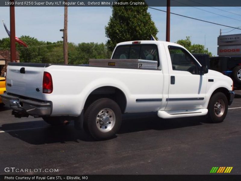 Oxford White / Medium Graphite 1999 Ford F250 Super Duty XLT Regular Cab