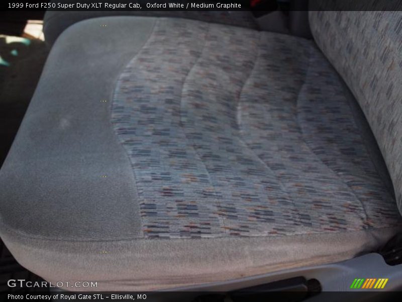 Oxford White / Medium Graphite 1999 Ford F250 Super Duty XLT Regular Cab